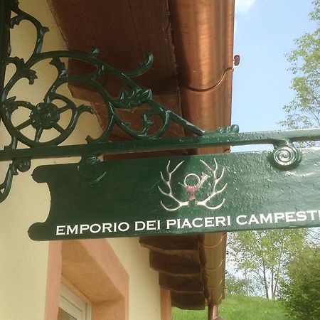 Casciago Foresteria Dei Piaceri Campestri מראה חיצוני תמונה
