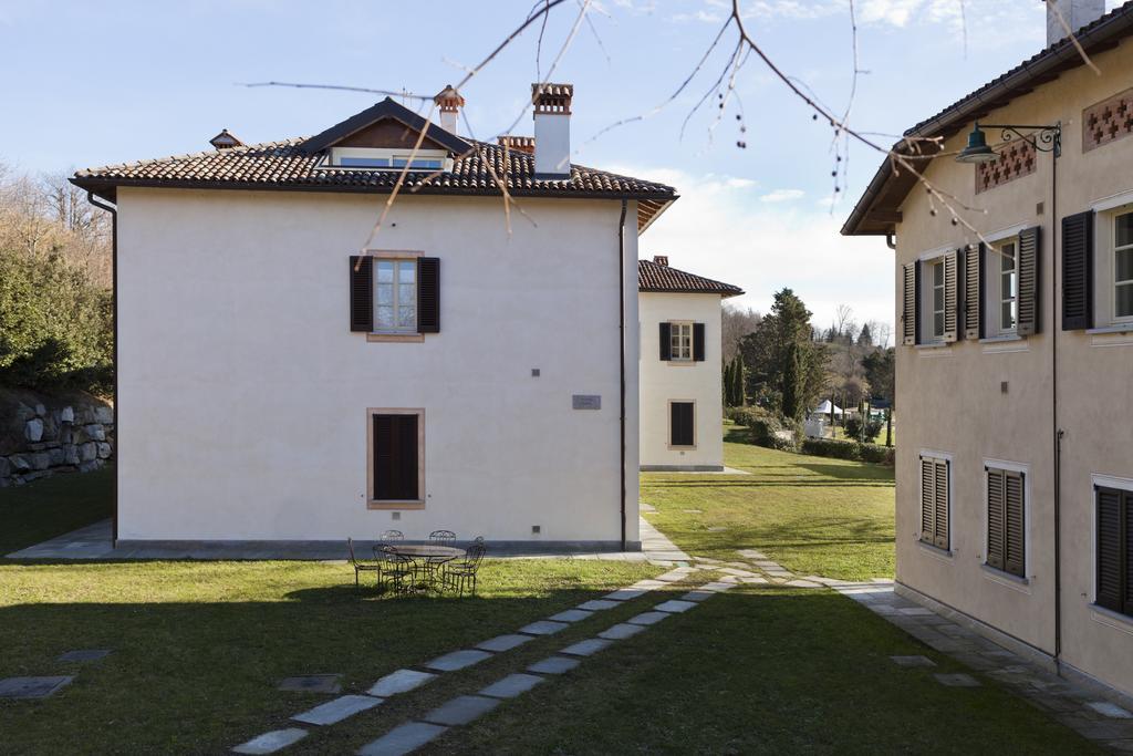Casciago Foresteria Dei Piaceri Campestri מראה חיצוני תמונה